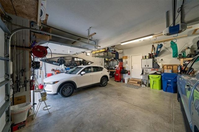 2787 SW 12th Terrace, Lee's Summit, MO 64081