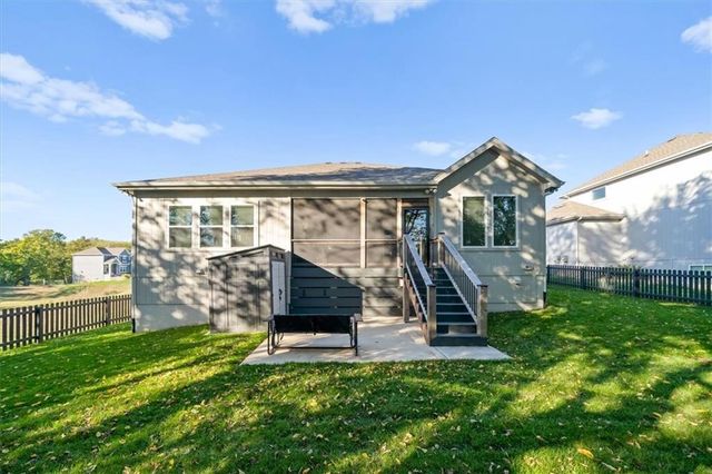 2787 SW 12th Terrace, Lee's Summit, MO 64081