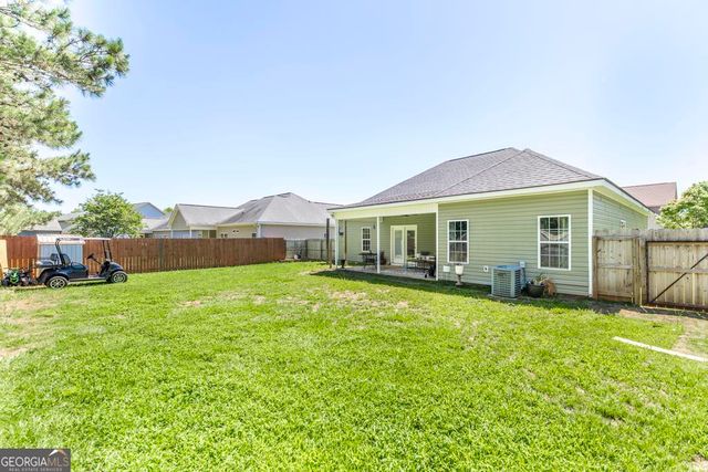 308 Flowing Meadows Drive, Kathleen, GA 31047