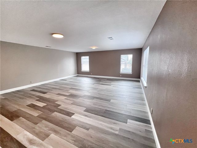 7338 Raintree Forest, San Antonio, TX 78233