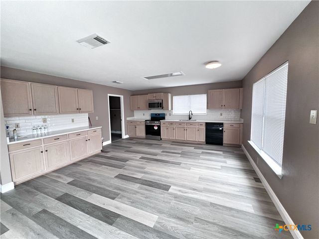 7338 Raintree Forest, San Antonio, TX 78233