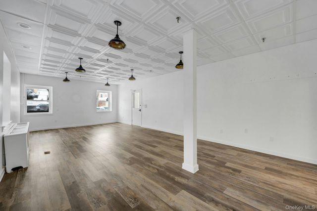 2094 Boston Post Road 96, Larchmont, NY 10538