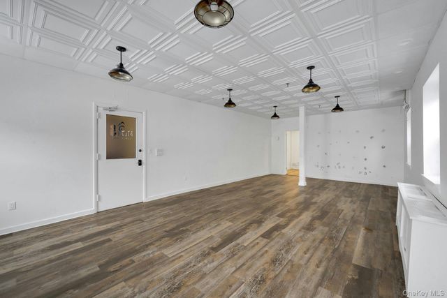 2094 Boston Post Road 96, Larchmont, NY 10538