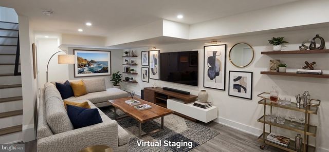 1839 S TAYLOR ST S, Philadelphia, PA 19145