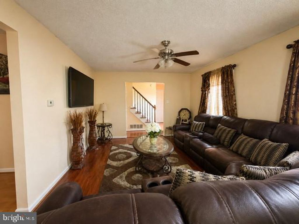 4626 MURRAY ST, BRISTOL, PA 19007 — photo 5