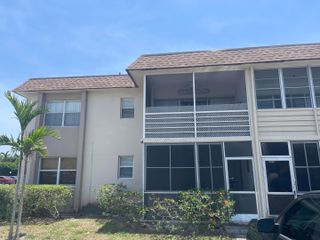 506 Davis Road 70, Palm Springs, FL 33461
