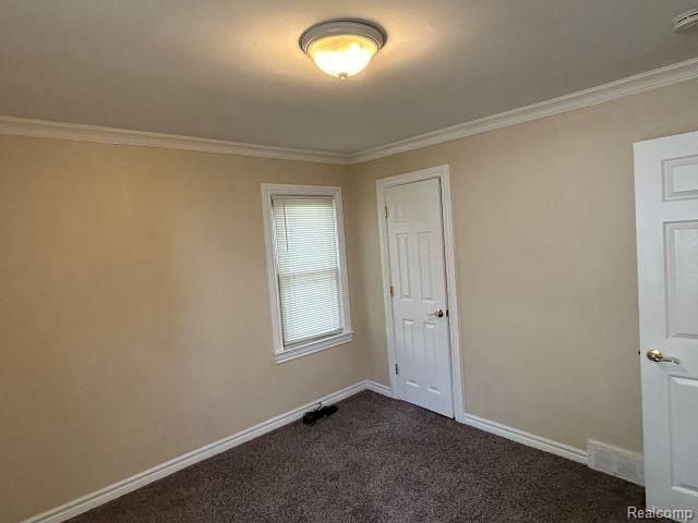 8129 Studebaker Avenue, Warren, MI 48089