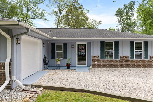 1 Pelican Court, Carolina Shores, NC 28467