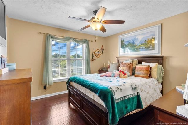 425 Cityview Lane, Fayetteville, NC 28301