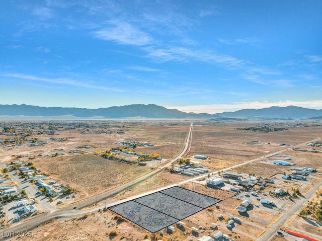 1140 West Charleston Park Avenue, Pahrump, NV 89048