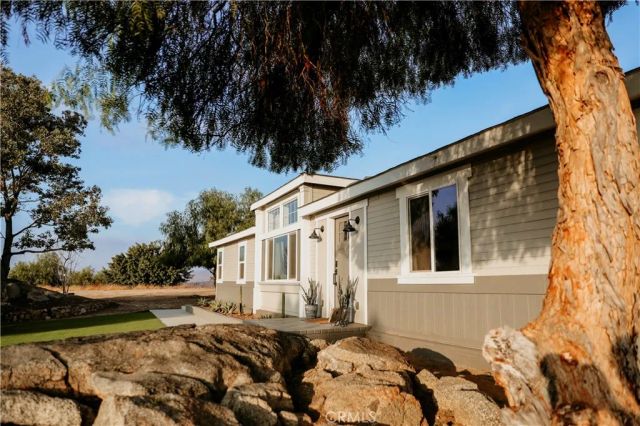 39220 Gray Squirrel, Temecula, CA 92592