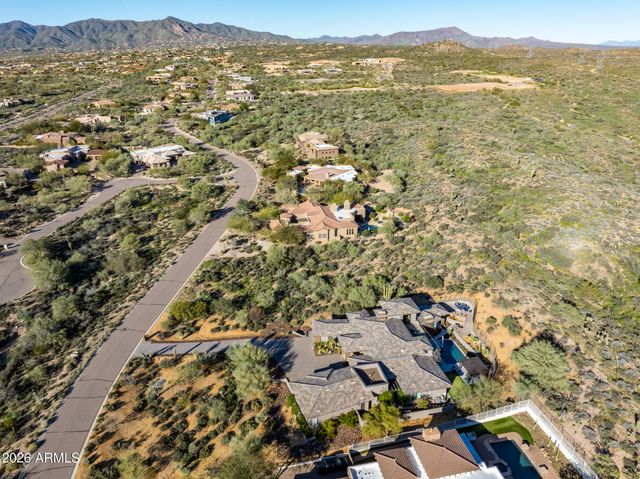 37247 N BOULDER VIEW Drive 9, Scottsdale, AZ 85262