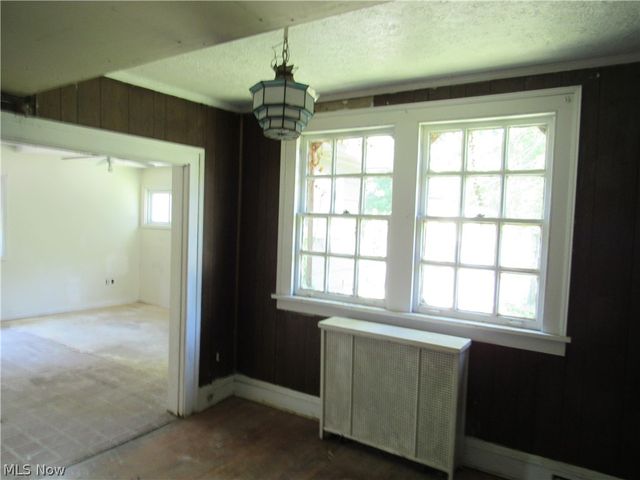 1726 Lee Road, Cleveland Heights, OH 44118