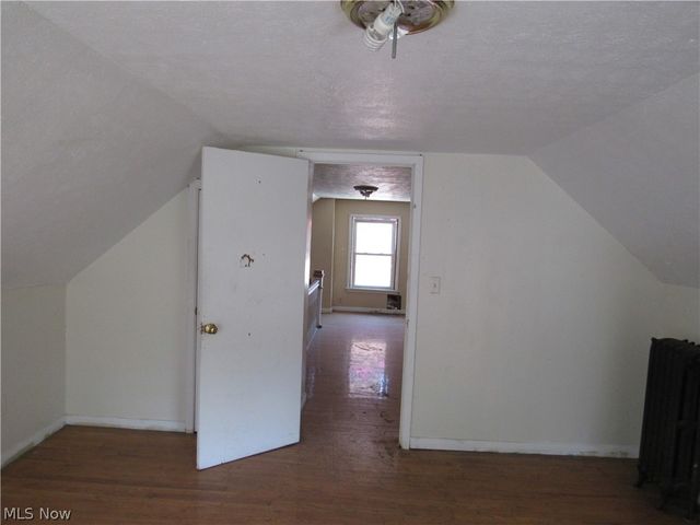 1726 Lee Road, Cleveland Heights, OH 44118