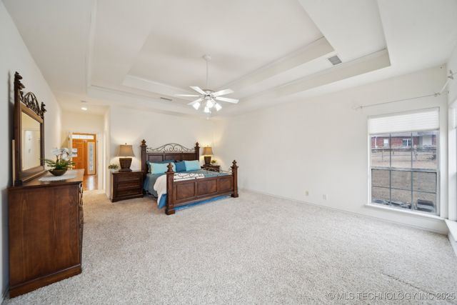 8402 N 100th East Avenue, Owasso, OK 74055
