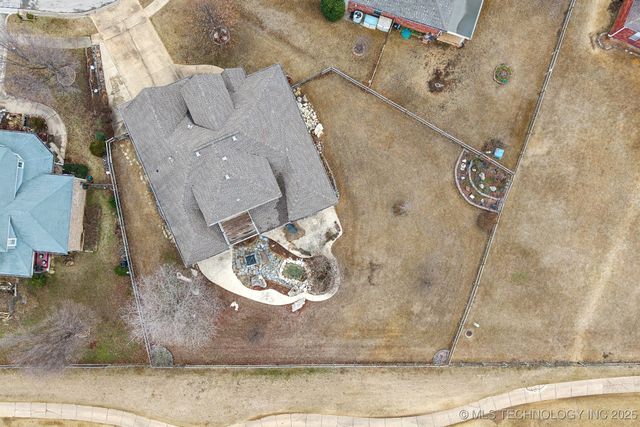 8402 N 100th East Avenue, Owasso, OK 74055