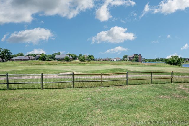 8402 N 100th East Avenue, Owasso, OK 74055