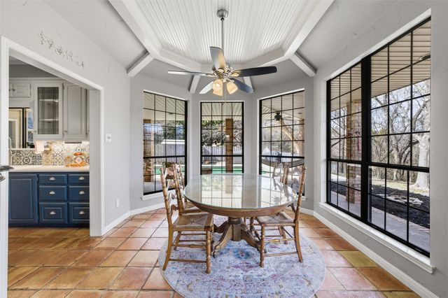 804 Wooded Crest Drive, Woodway, TX 76712