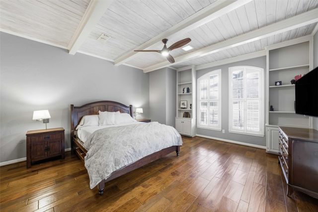 804 Wooded Crest Drive, Woodway, TX 76712