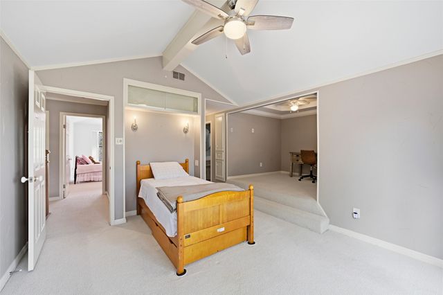 804 Wooded Crest Drive, Woodway, TX 76712