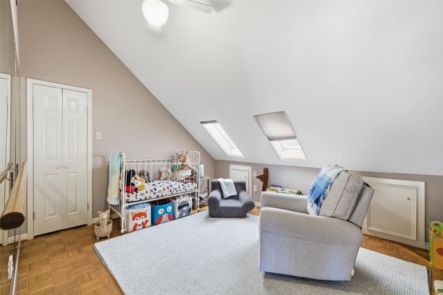 804 Wooded Crest Drive, Woodway, TX 76712