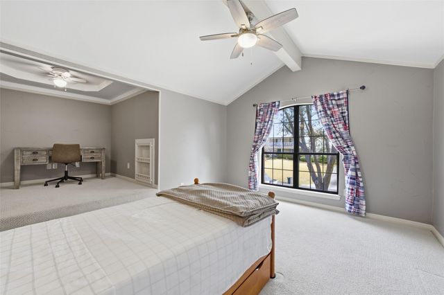 804 Wooded Crest Drive, Woodway, TX 76712