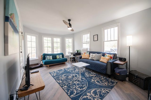 7125 Maple Avenue, South Haven, MI 49090