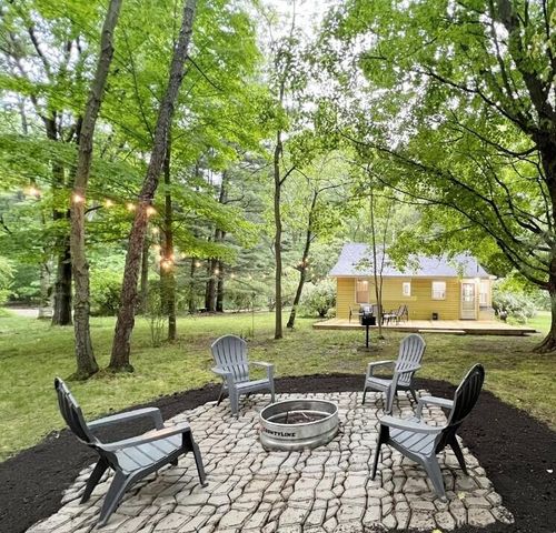 7125 Maple Avenue, South Haven, MI 49090