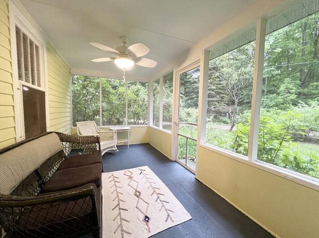 7125 Maple Avenue, South Haven, MI 49090