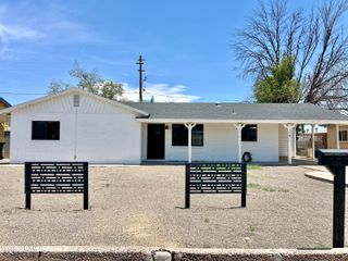 119 S CATALINA Street, Gilbert, AZ 85233
