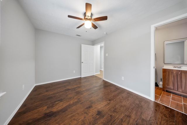 504 Stimpson Street, Baytown, TX 77520