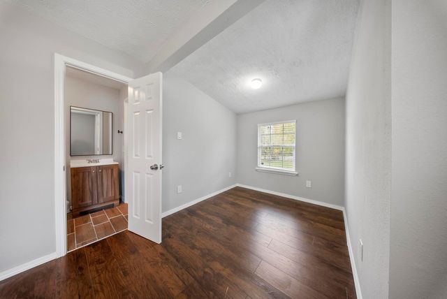 504 Stimpson Street, Baytown, TX 77520