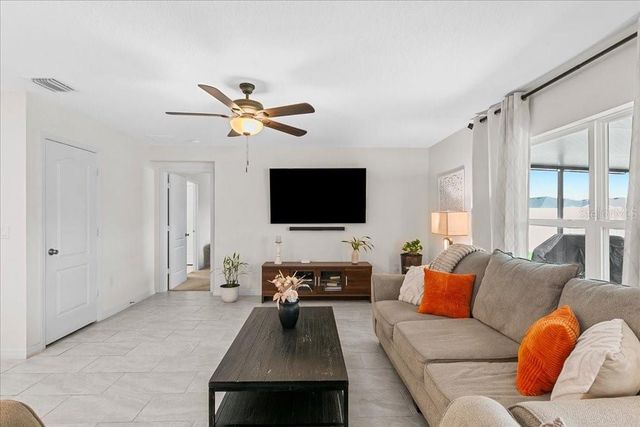 1409 MATTIE POINTE LANE, Auburndale, FL 33823