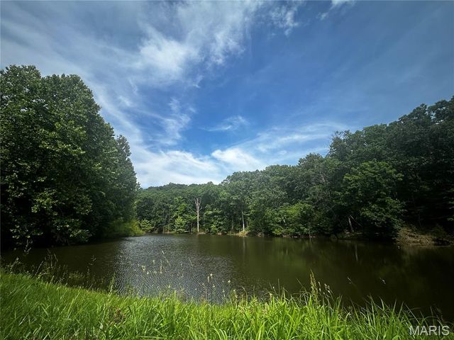 620 Crooked Creek Lane, Eureka, MO 63025