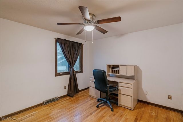 5193 Ashwood Drive, Lyndhurst, OH 44124