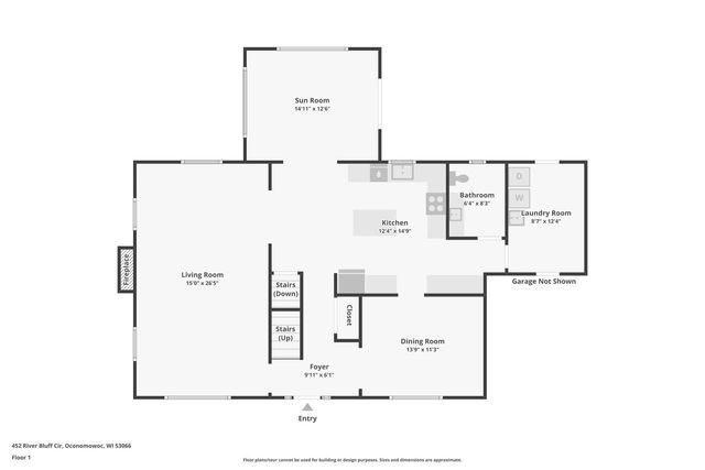 452 River Bluff CIRCLE, Oconomowoc, WI 53066