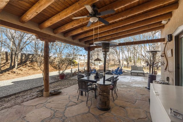 13 Calle Rivera, Santa Fe, NM 87506