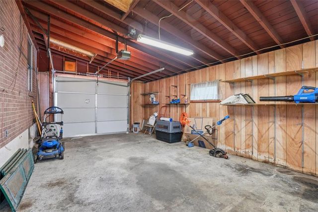 1603 Englewood Street, Bethlehem City, PA 18017