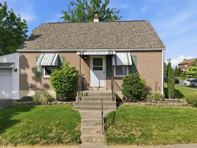 1603 Englewood Street, Bethlehem City, PA 18017