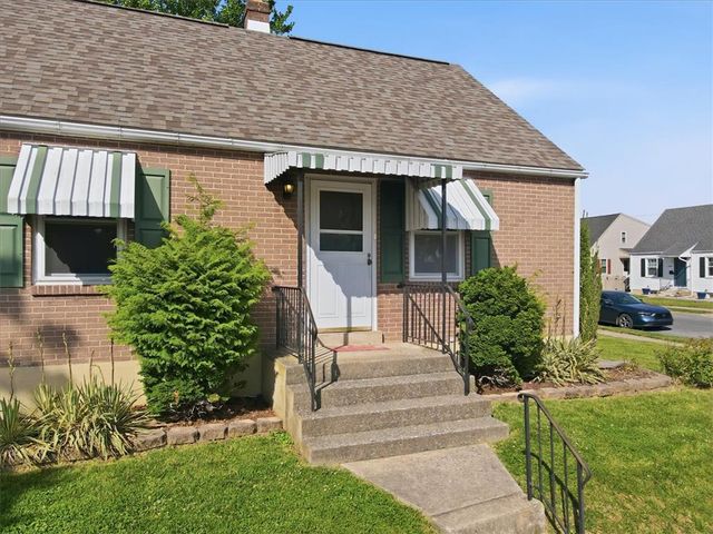1603 Englewood Street, Bethlehem City, PA 18017
