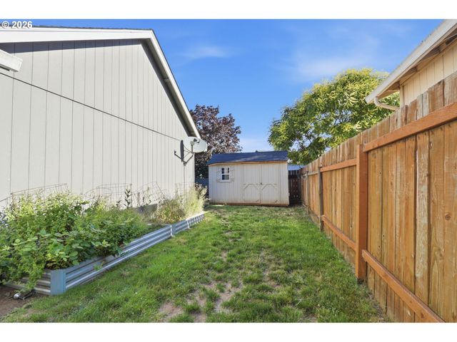 3001 Ne 160TH Ct, Vancouver, WA 98682