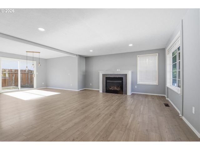 3001 Ne 160TH Ct, Vancouver, WA 98682
