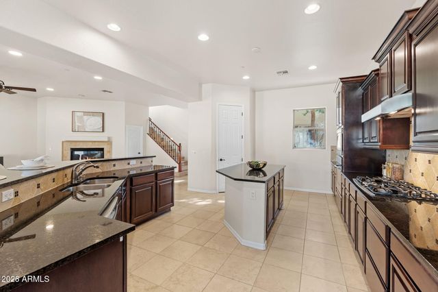 3660 E MAFFEO Road, Phoenix, AZ 85050