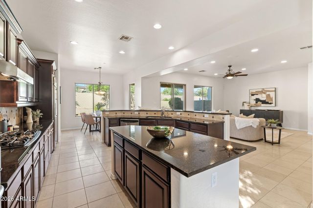 3660 E MAFFEO Road, Phoenix, AZ 85050