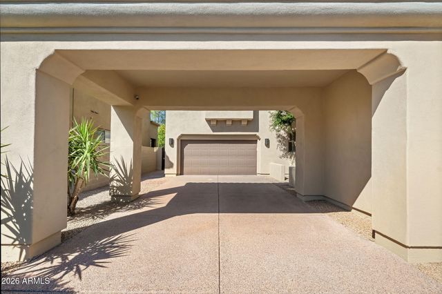 3660 E MAFFEO Road, Phoenix, AZ 85050