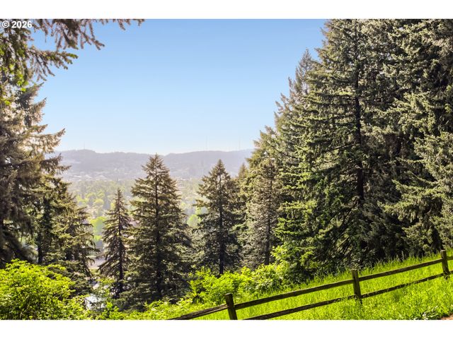 2213 Se 60TH Ave, Portland, OR 97215