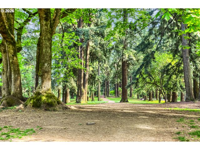 2213 Se 60TH Ave, Portland, OR 97215