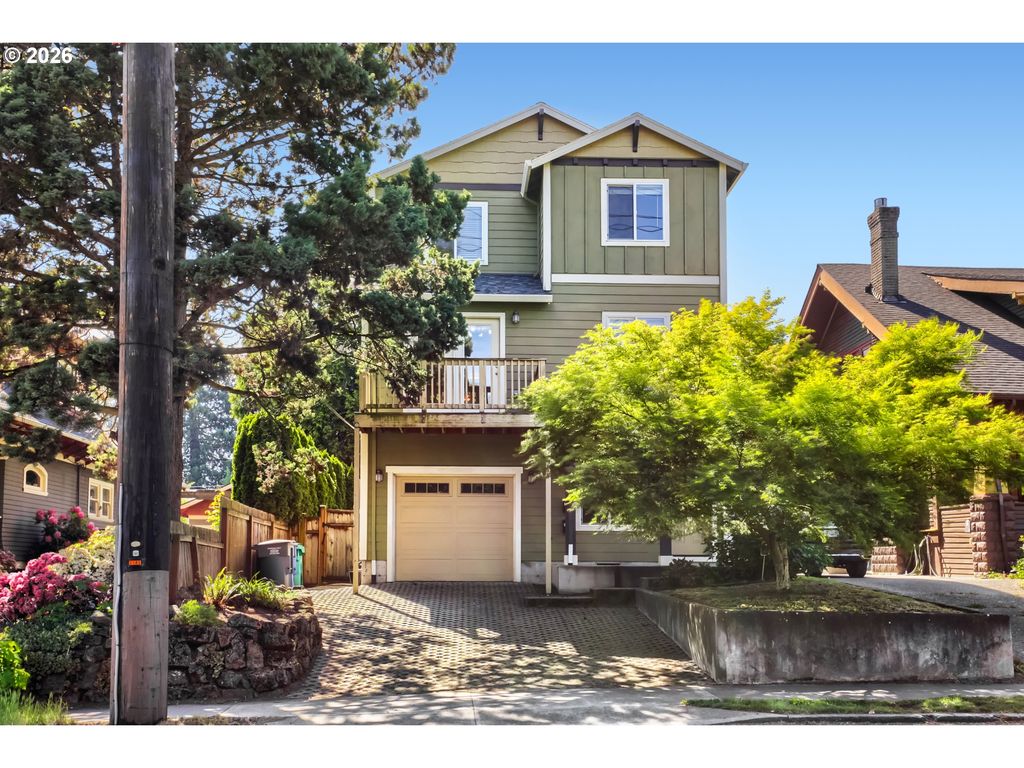2213 Se 60TH Ave, Portland, OR 97215