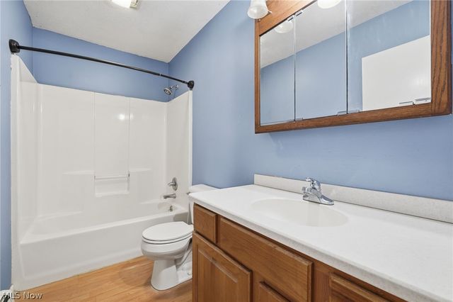 1082 Hazel Street, Akron, OH 44305