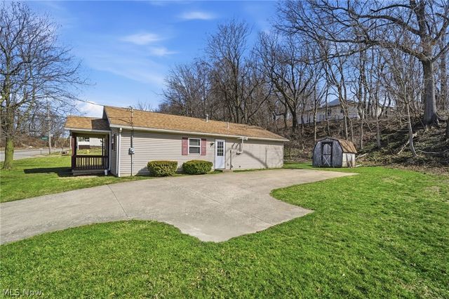 1082 Hazel Street, Akron, OH 44305